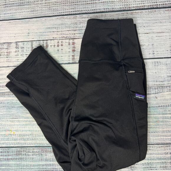 Patagonia Black Activewear Leggings Yoga Pants Pocket Capilene SM - Picture 1 of 6